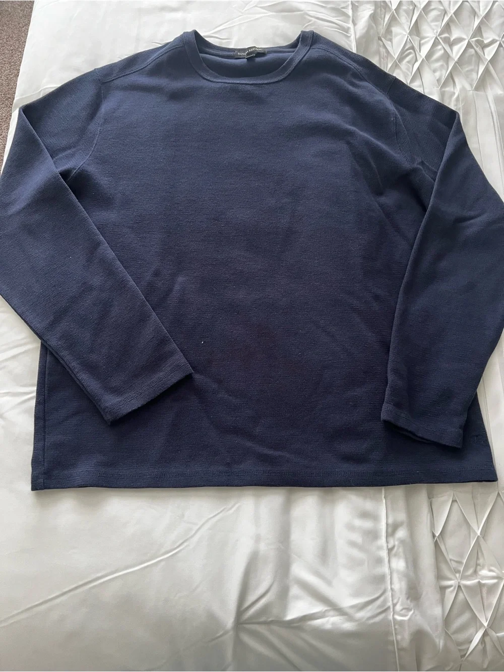Banana Republic Men's Dark Navy Crewneck Long-Sleeve Tee